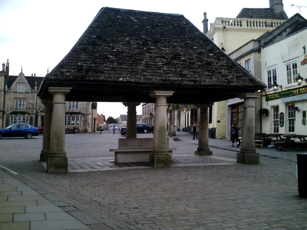 chippenham-buttercross - TPS Electric Gates