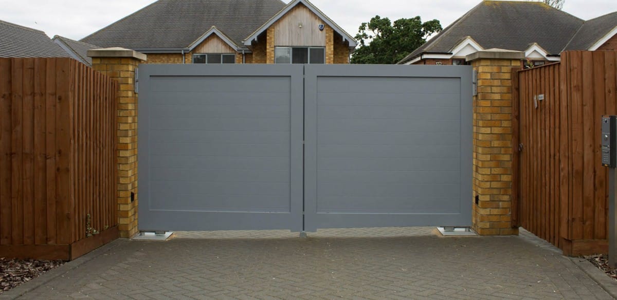 Electric Gates Installers Industrial Doors TPS Electric Gates
