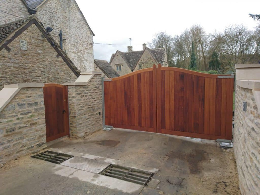 Electric Wooden Gates TPS Gates & Doors Ltd